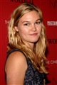 Julia Stiles