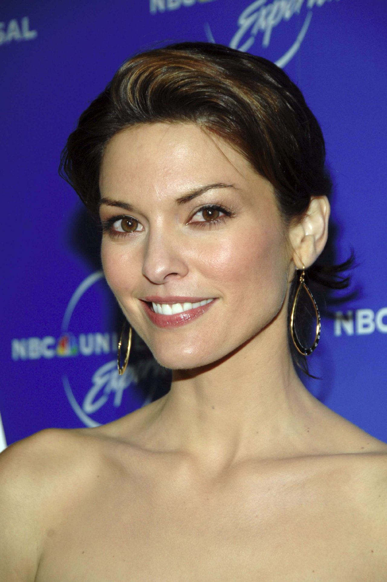 Alana De La Garza