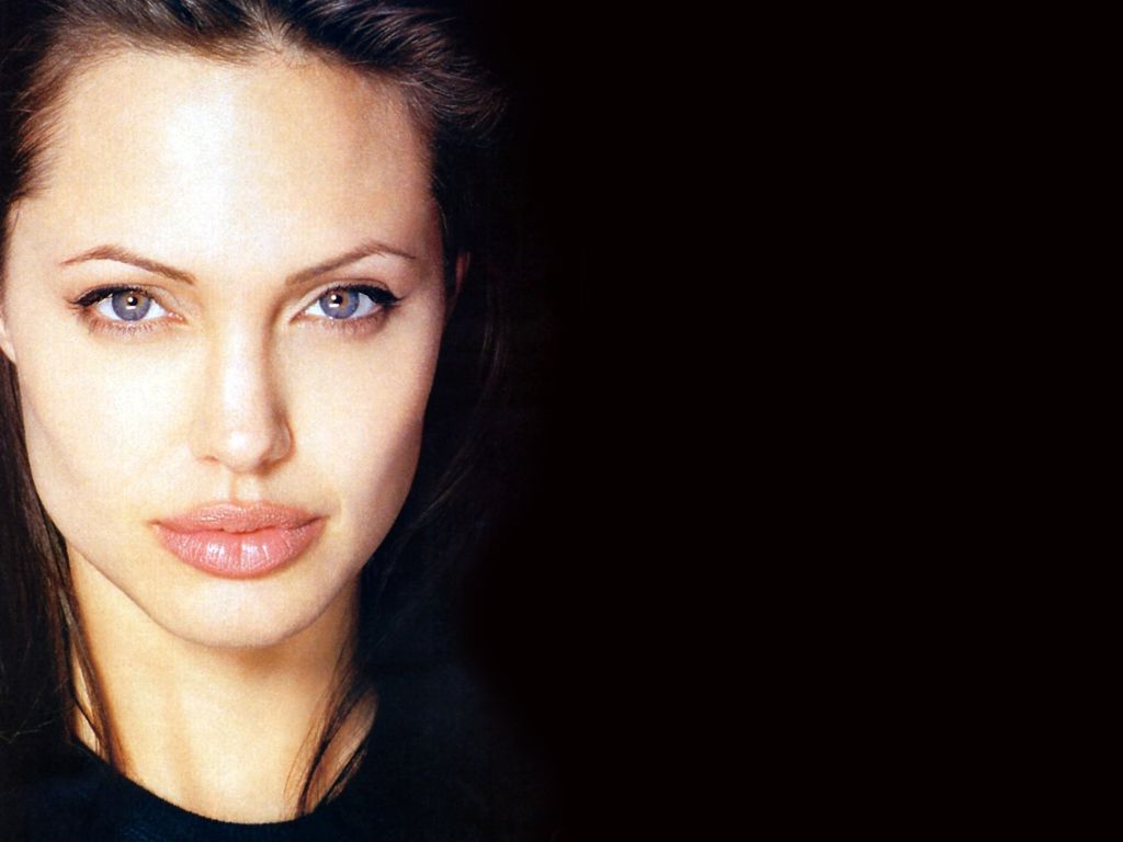 Angelina Jolie