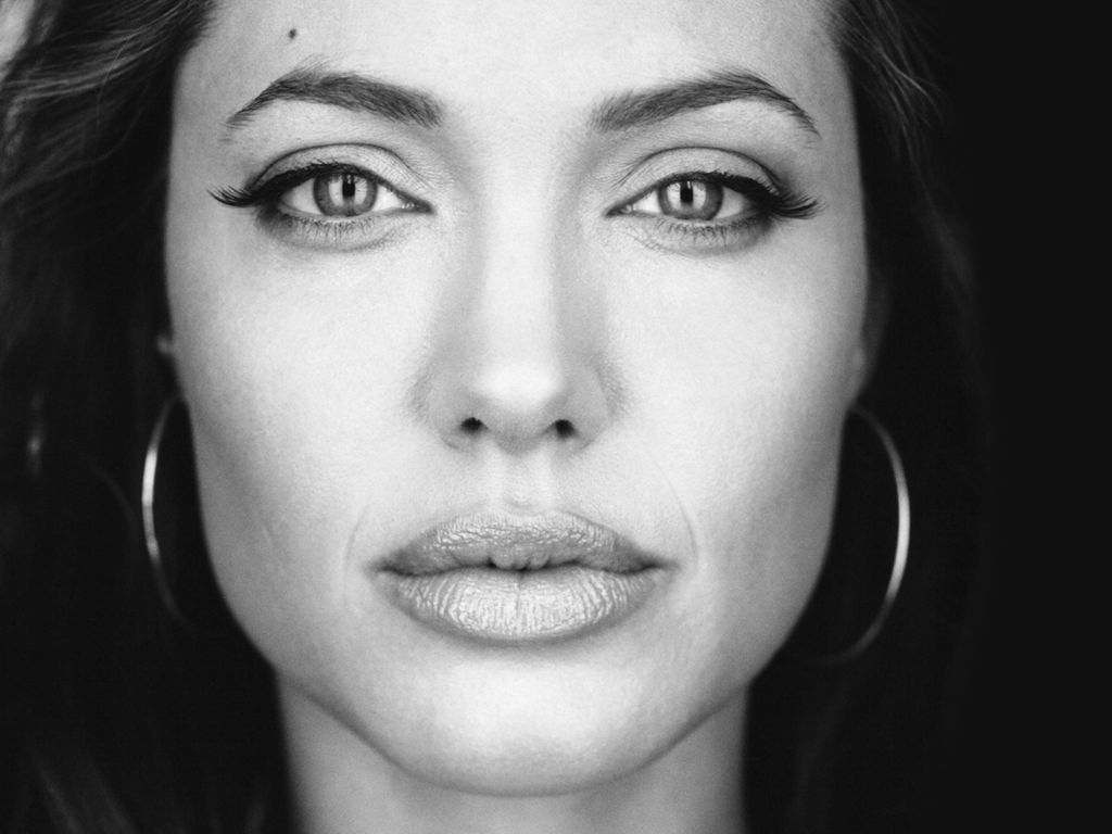 Angelina Jolie