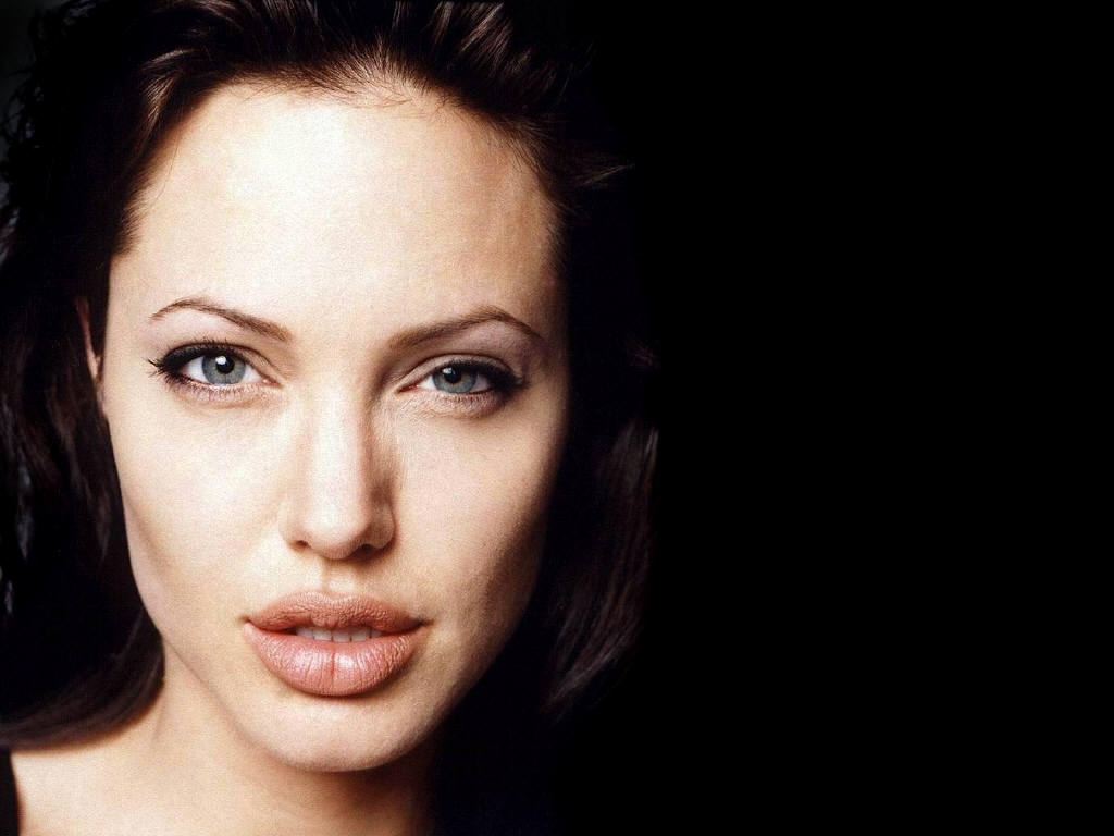 Angelina Jolie