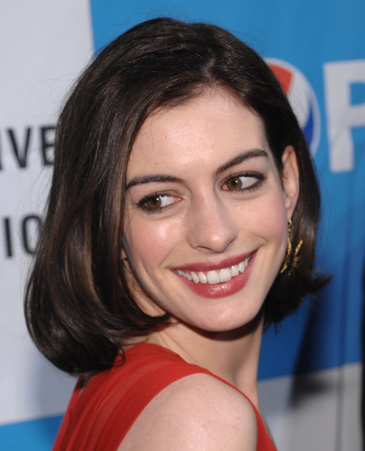 Anne Hathaway