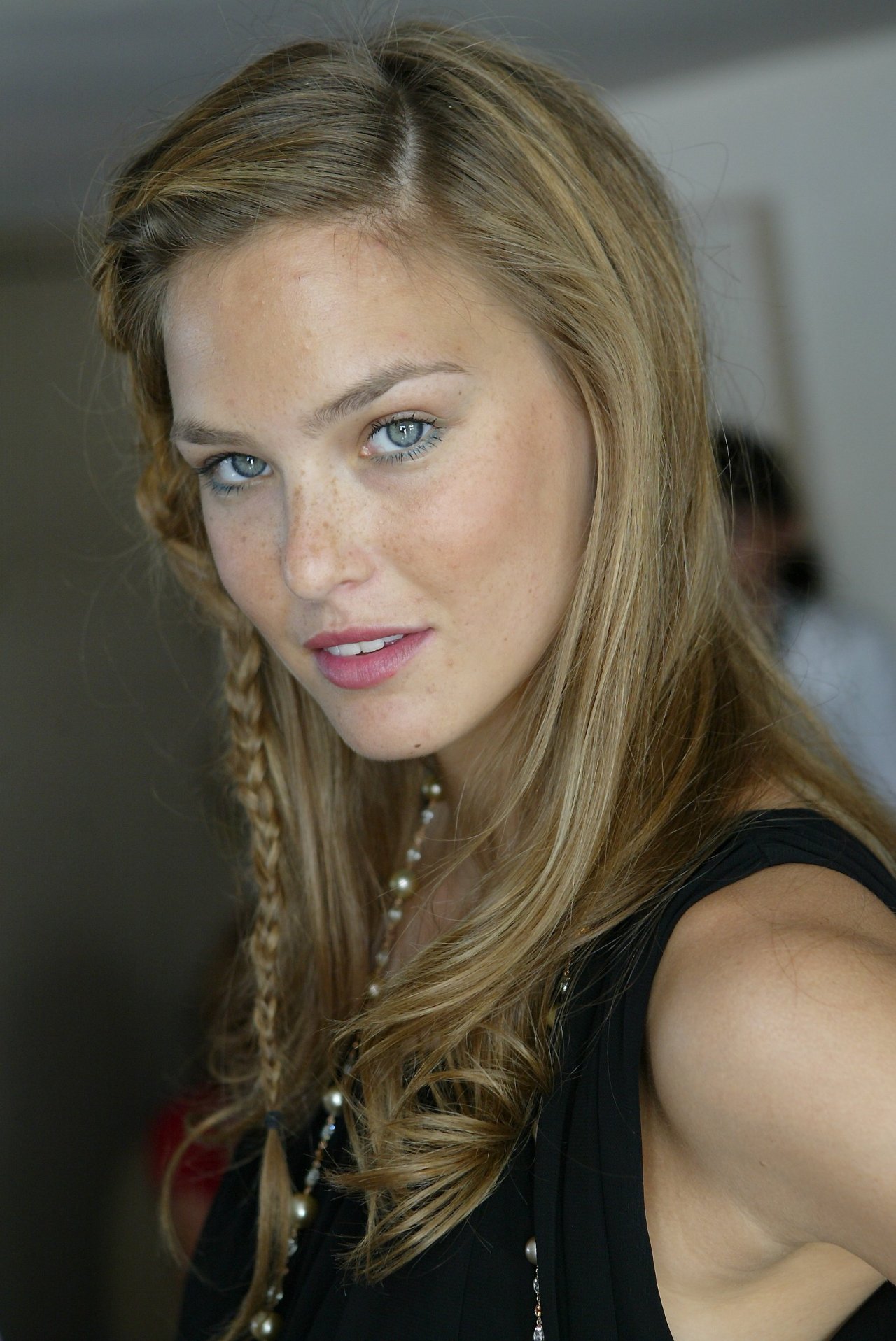 Bar Refaeli