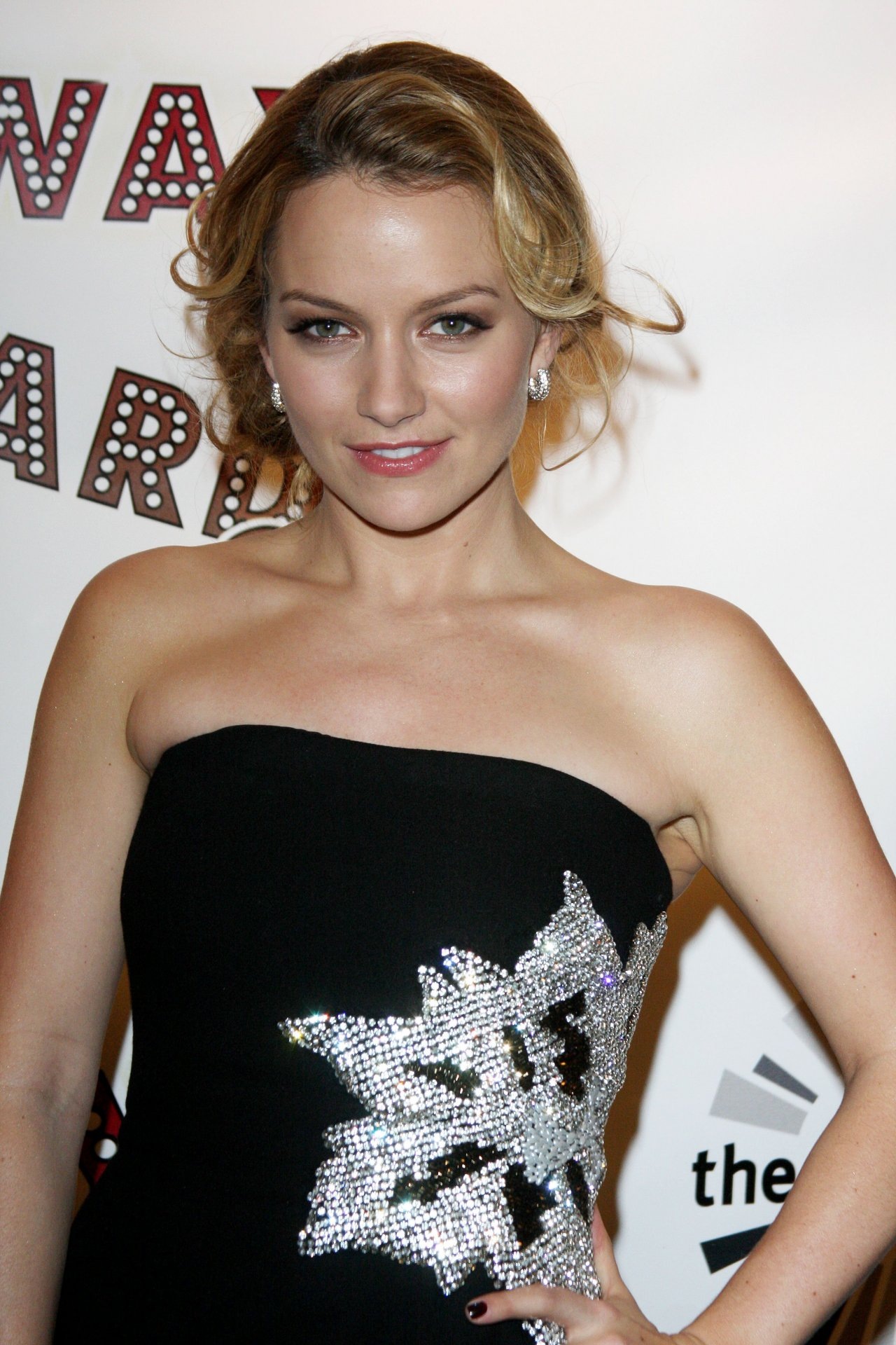 Becki Newton