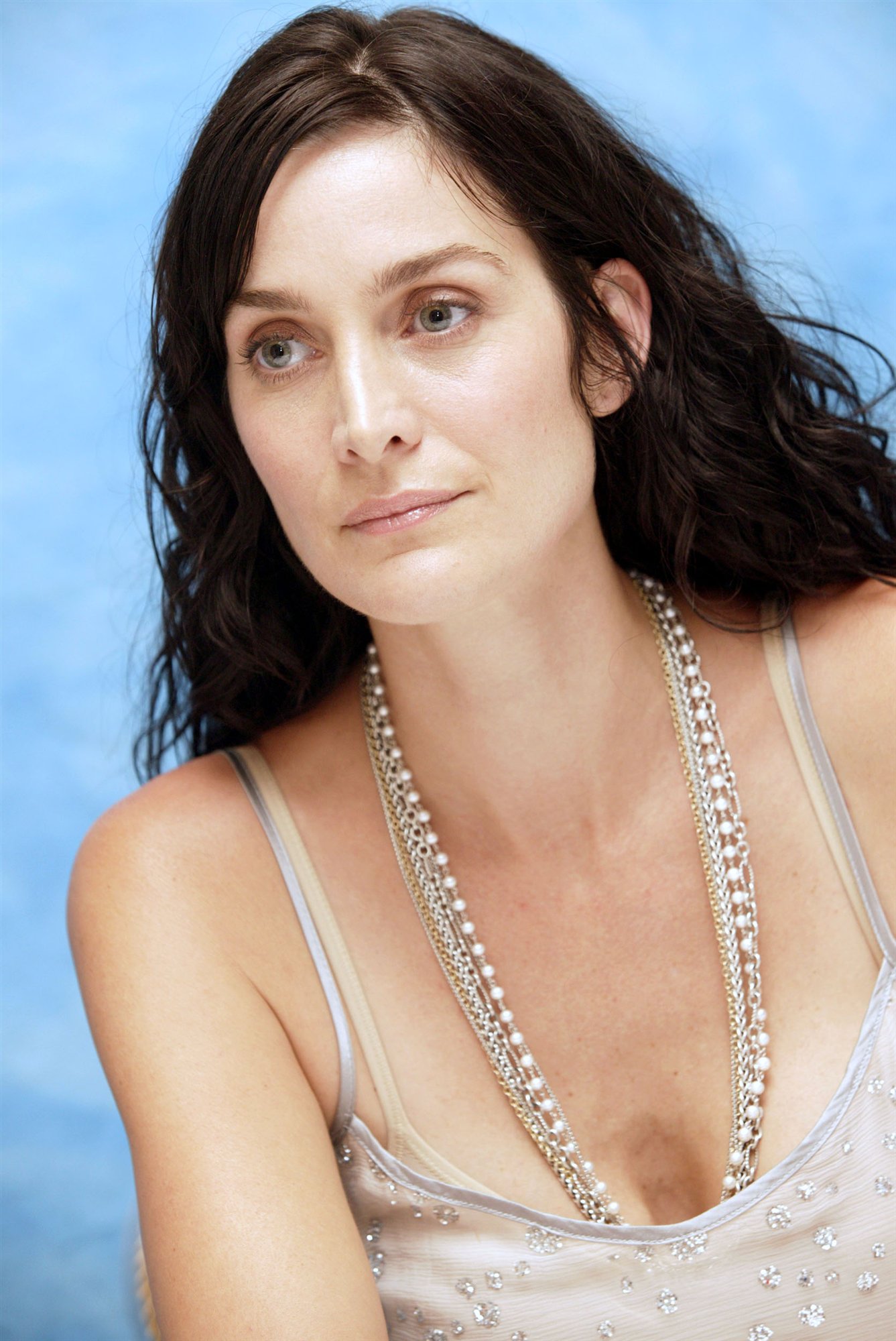 Carrie Anne Moss