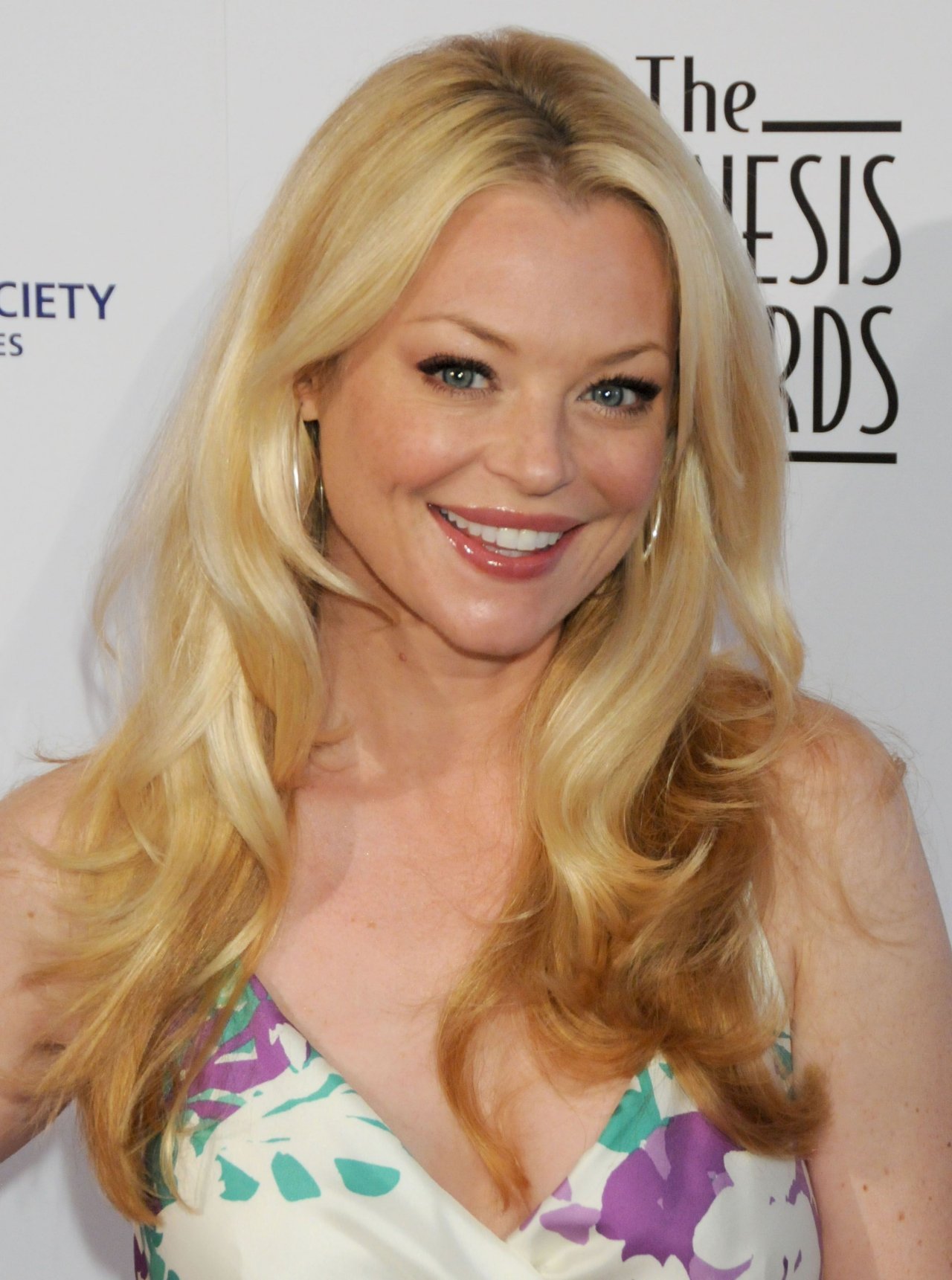 Charlotte Ross