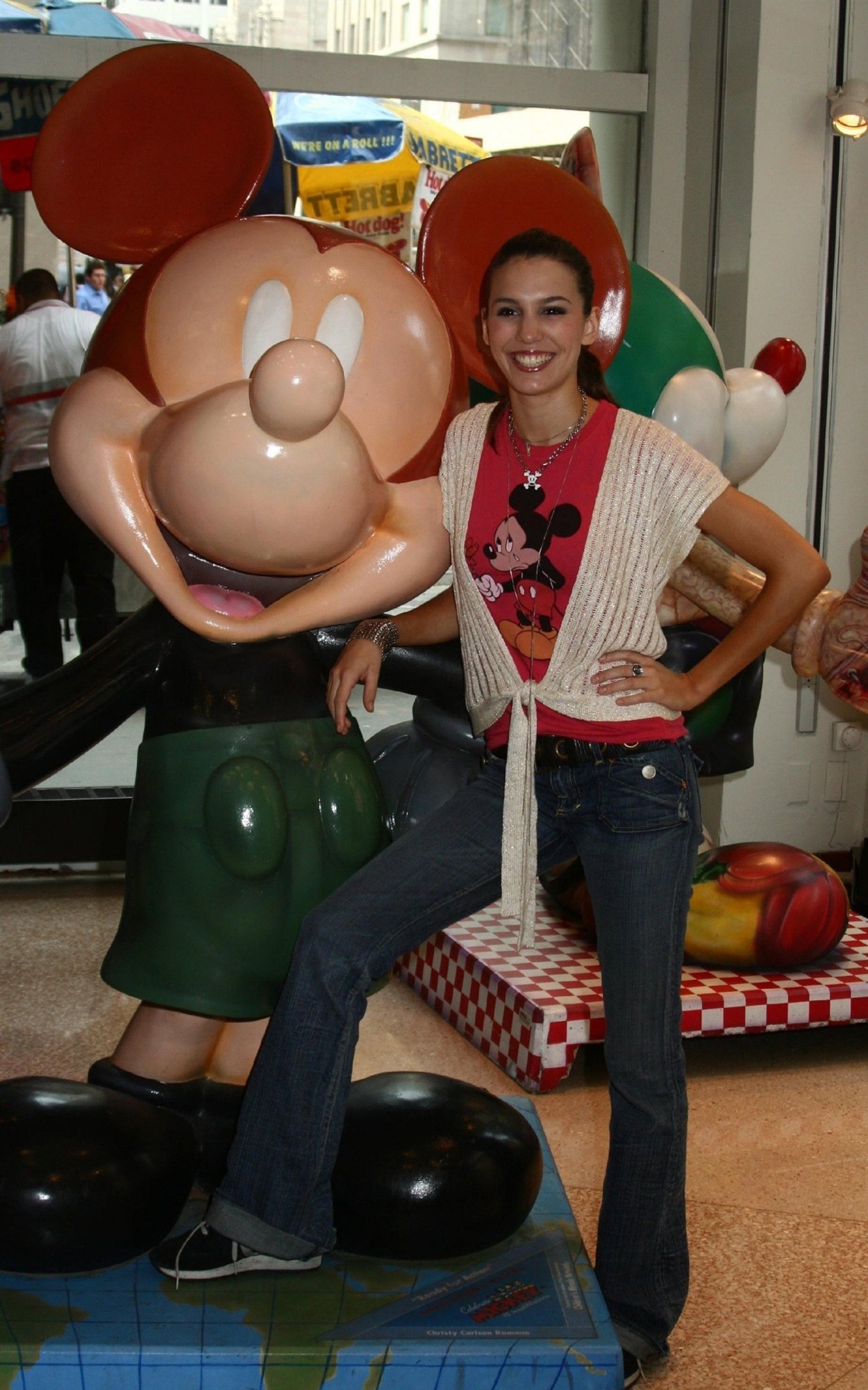 Christy Carlson Romano