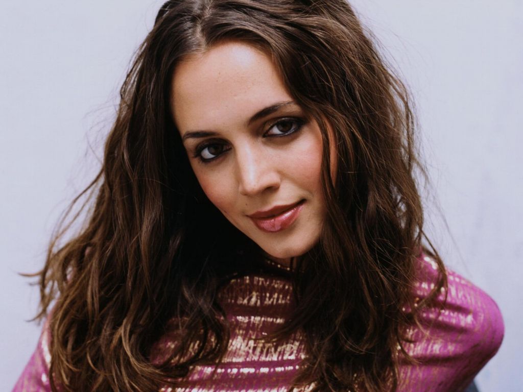 Eliza Dushku