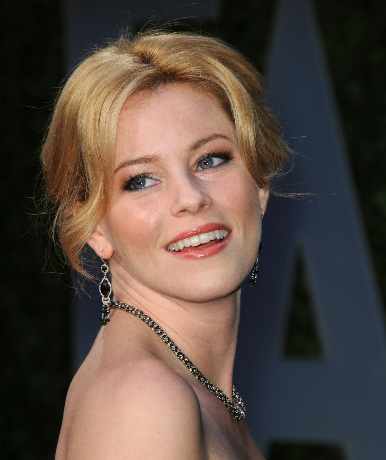 Elizabeth Banks
