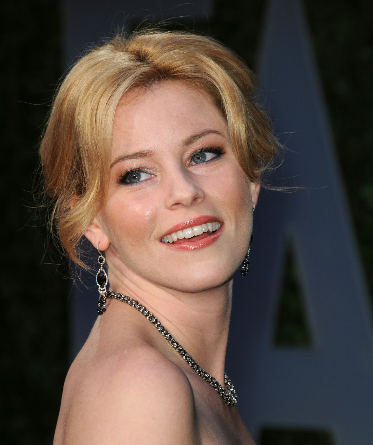 Elizabeth Banks