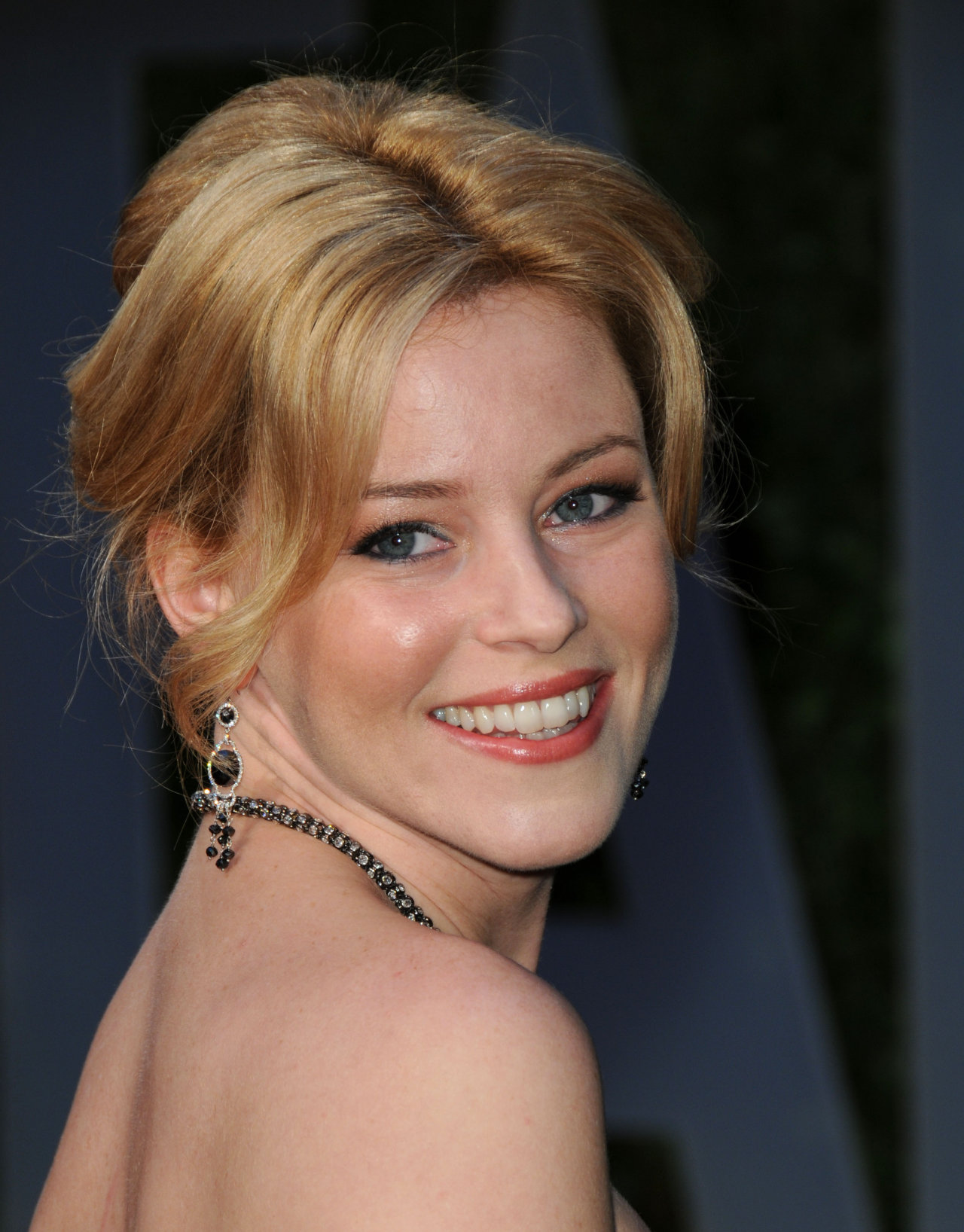 Elizabeth Banks