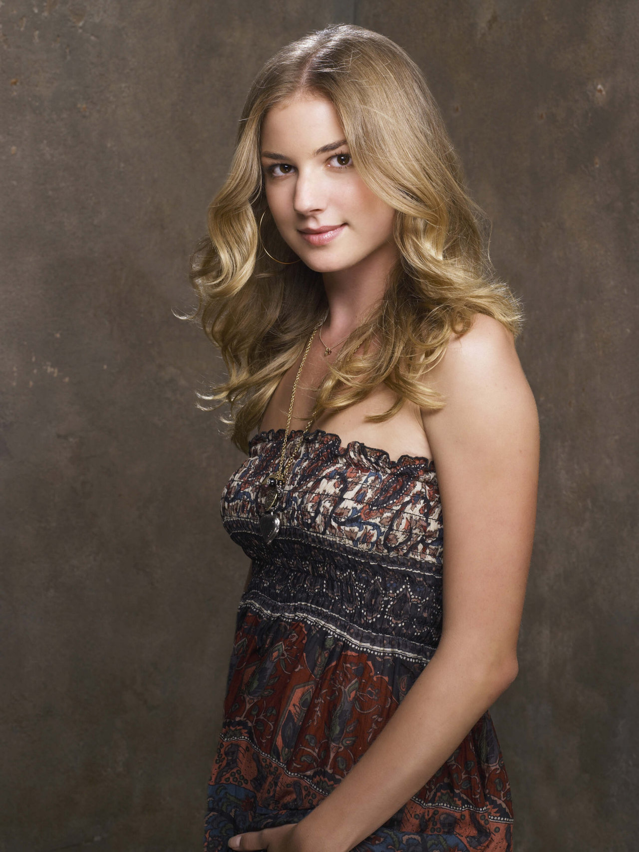 Emily VanCamp