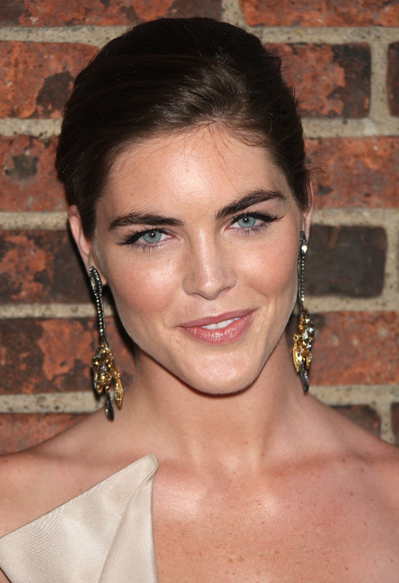 Hilary Rhoda