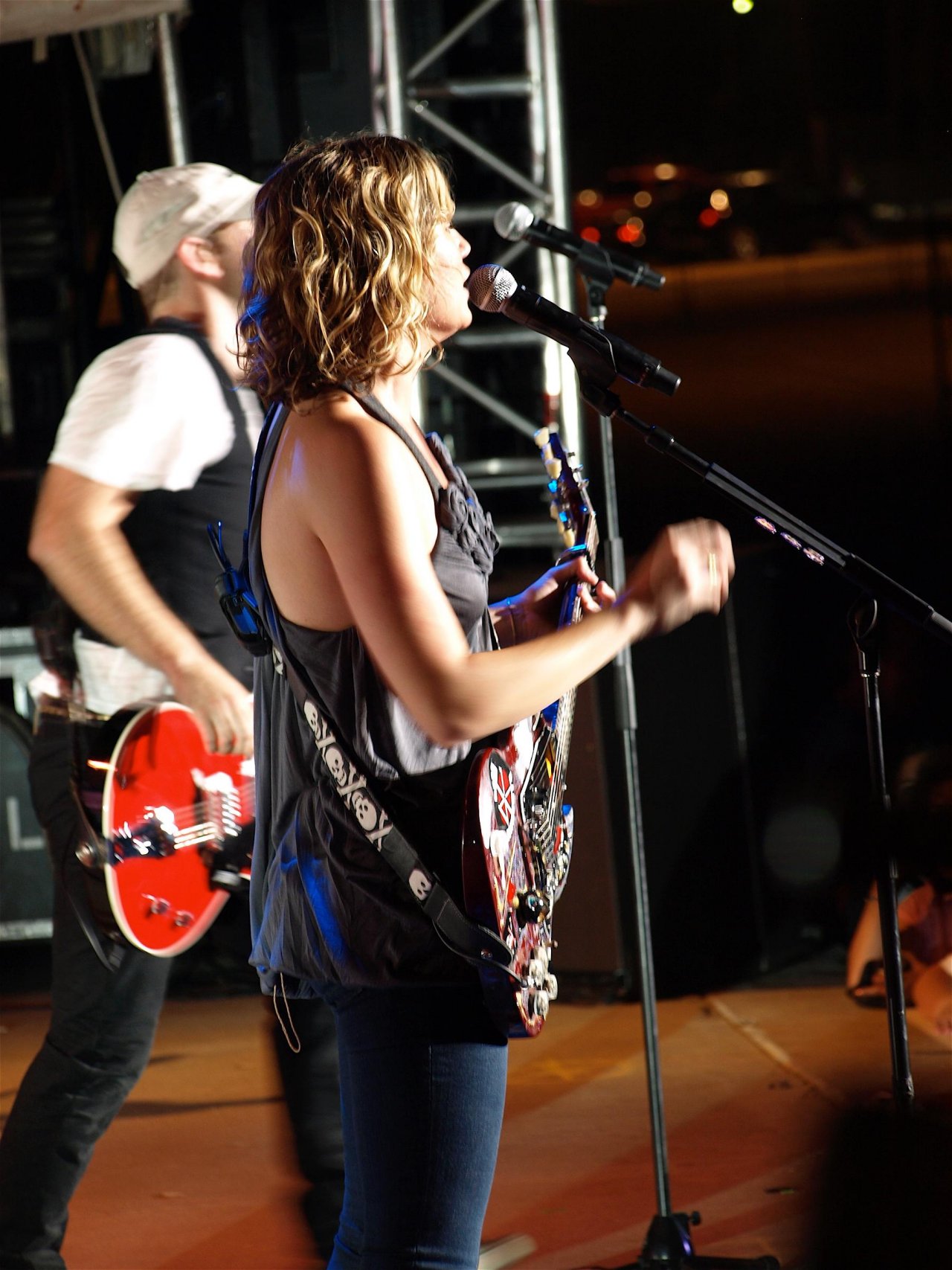 Jennifer Nettles