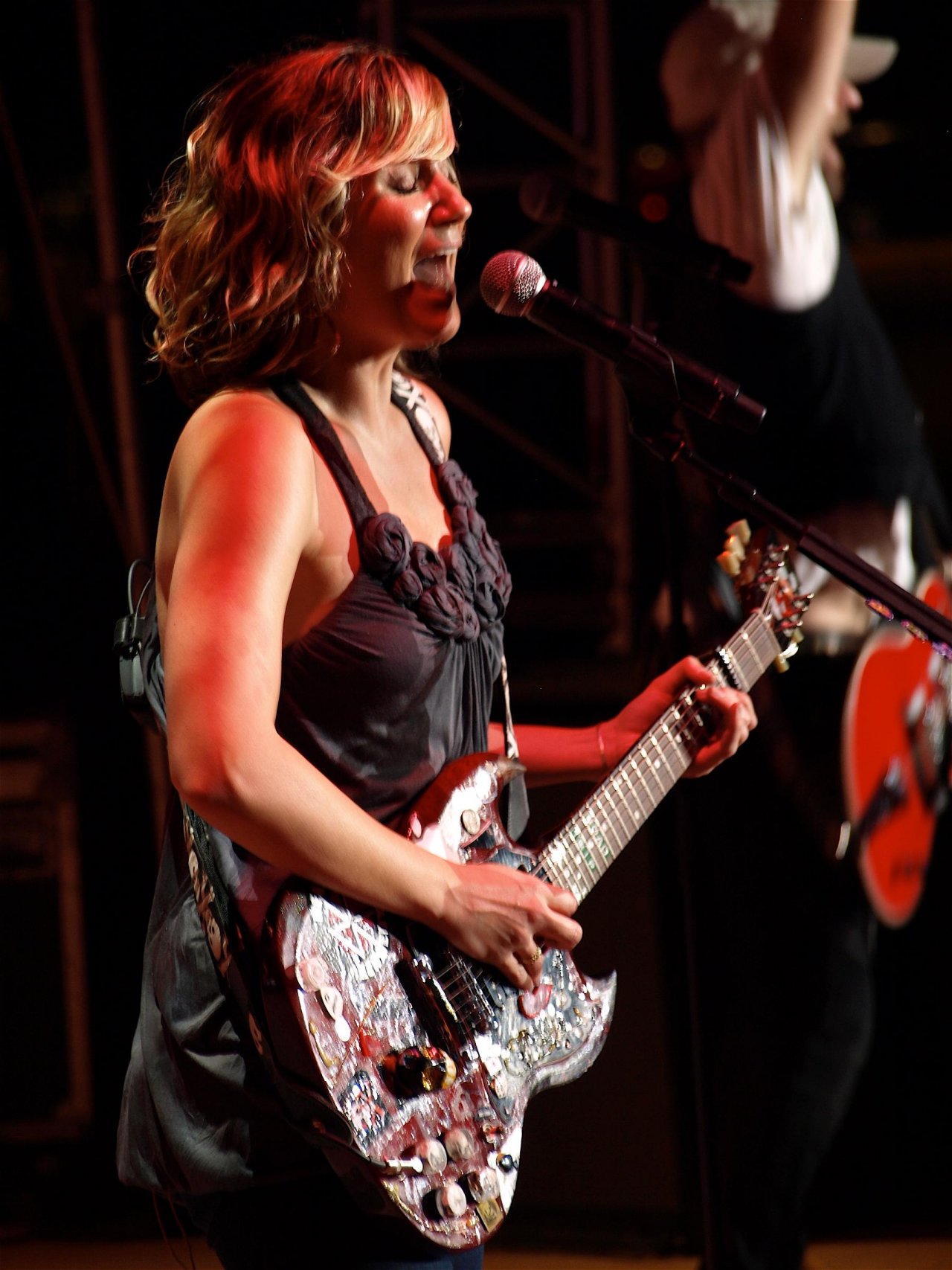 Jennifer Nettles