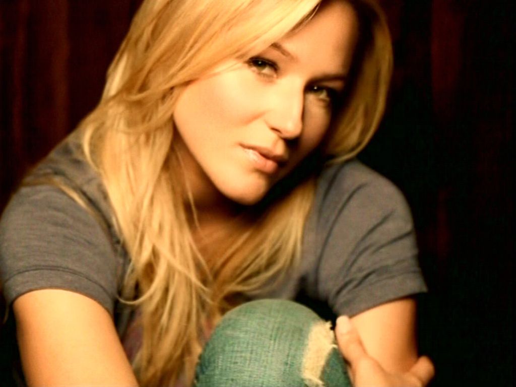 Jewel Kilcher