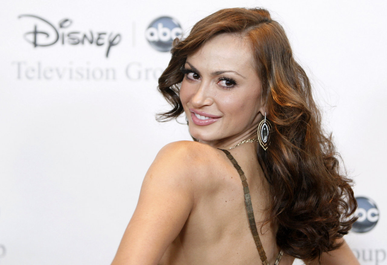 Karina Smirnoff