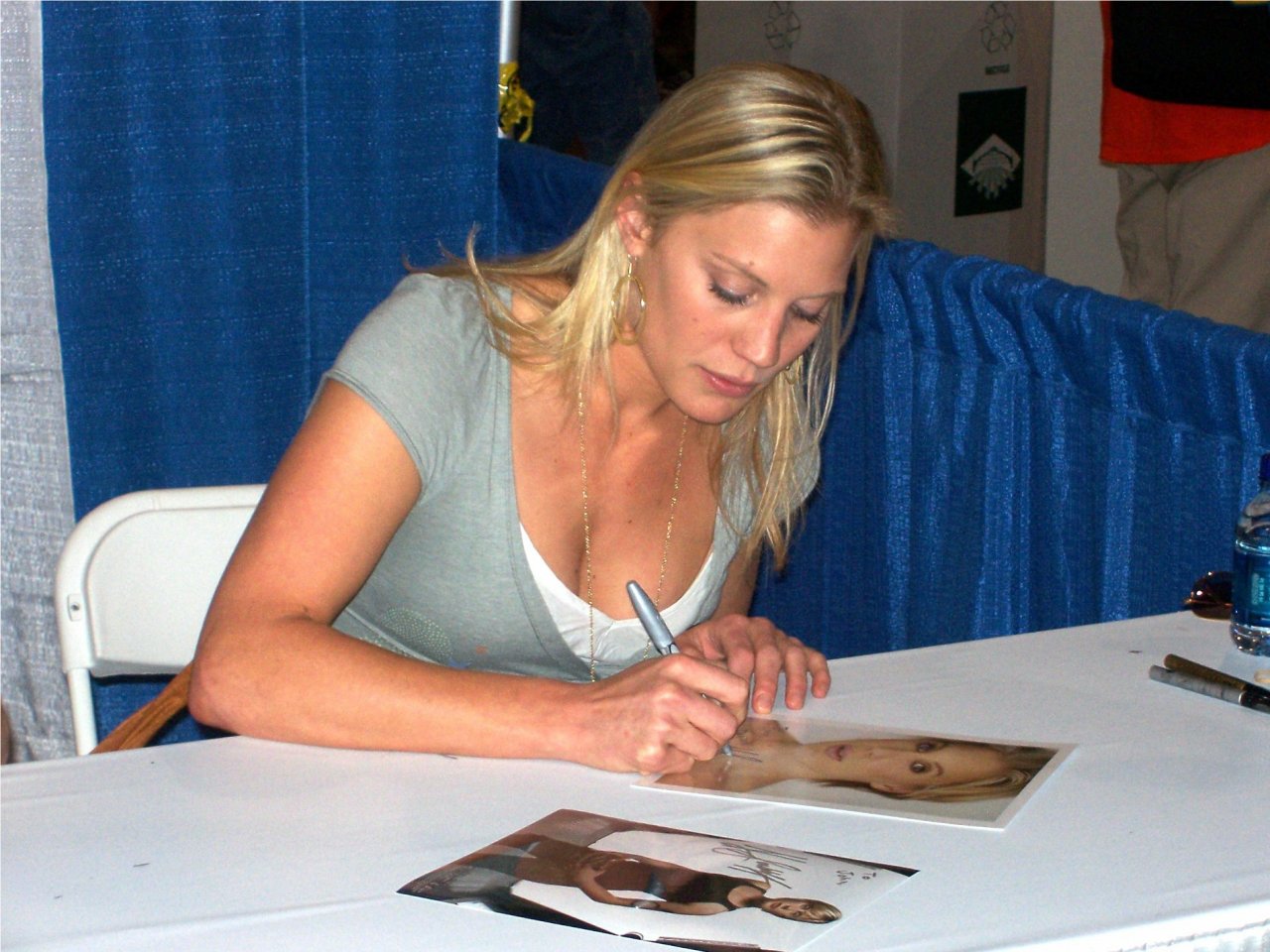 Katee Sackhoff