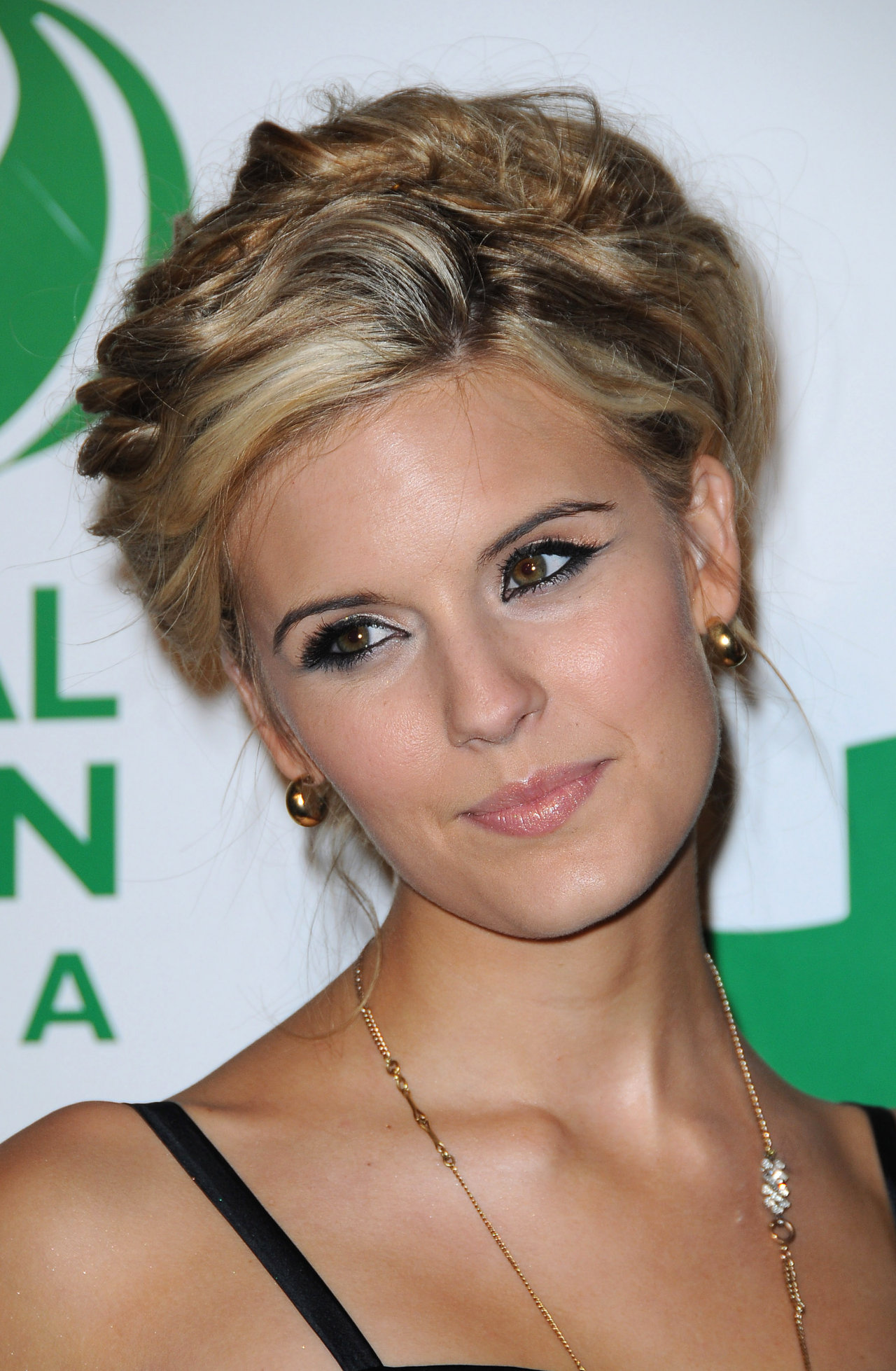 Maggie Grace