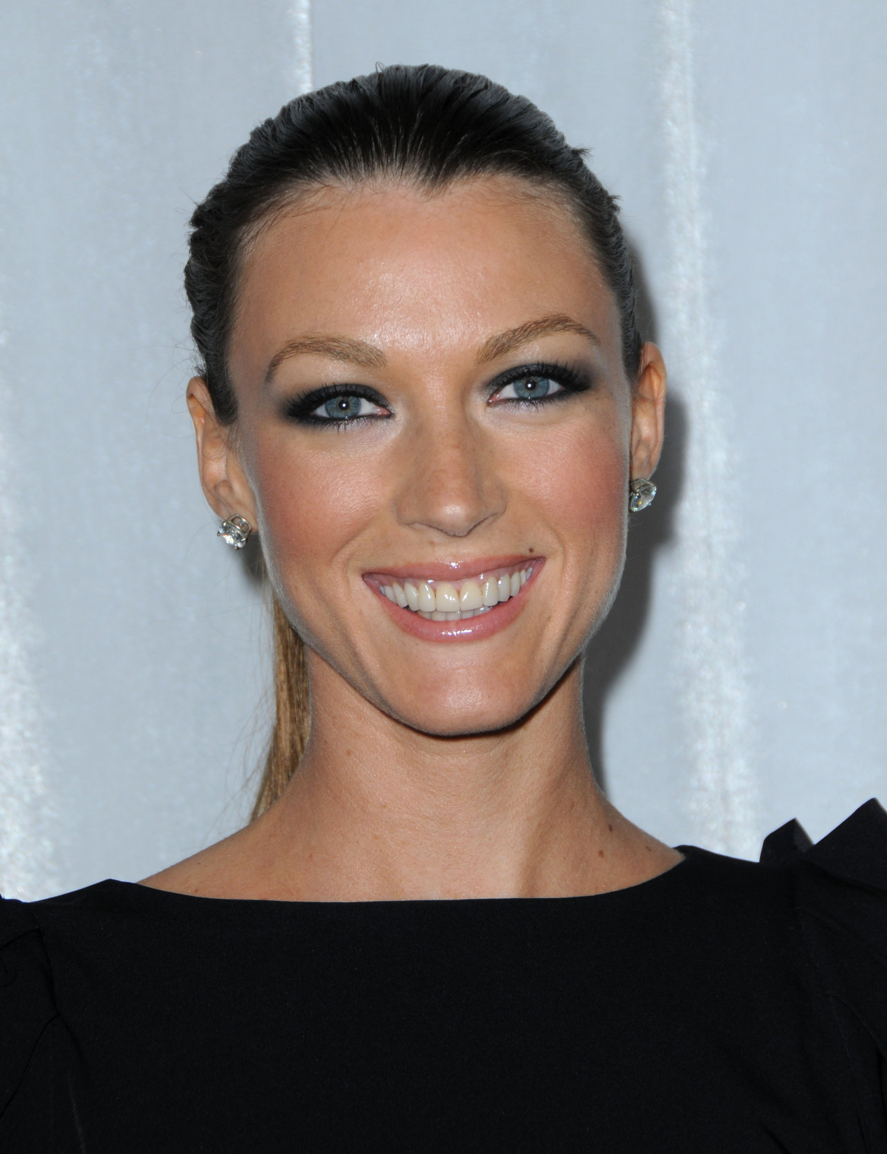 Natalie Zea