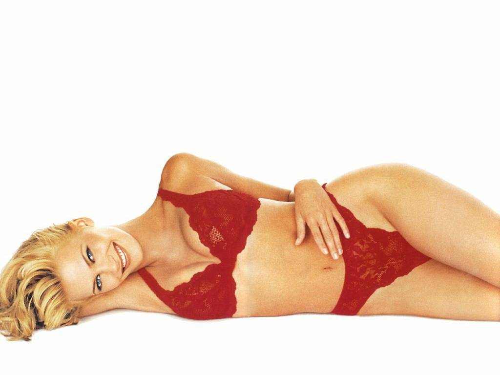 Natasha Henstridge