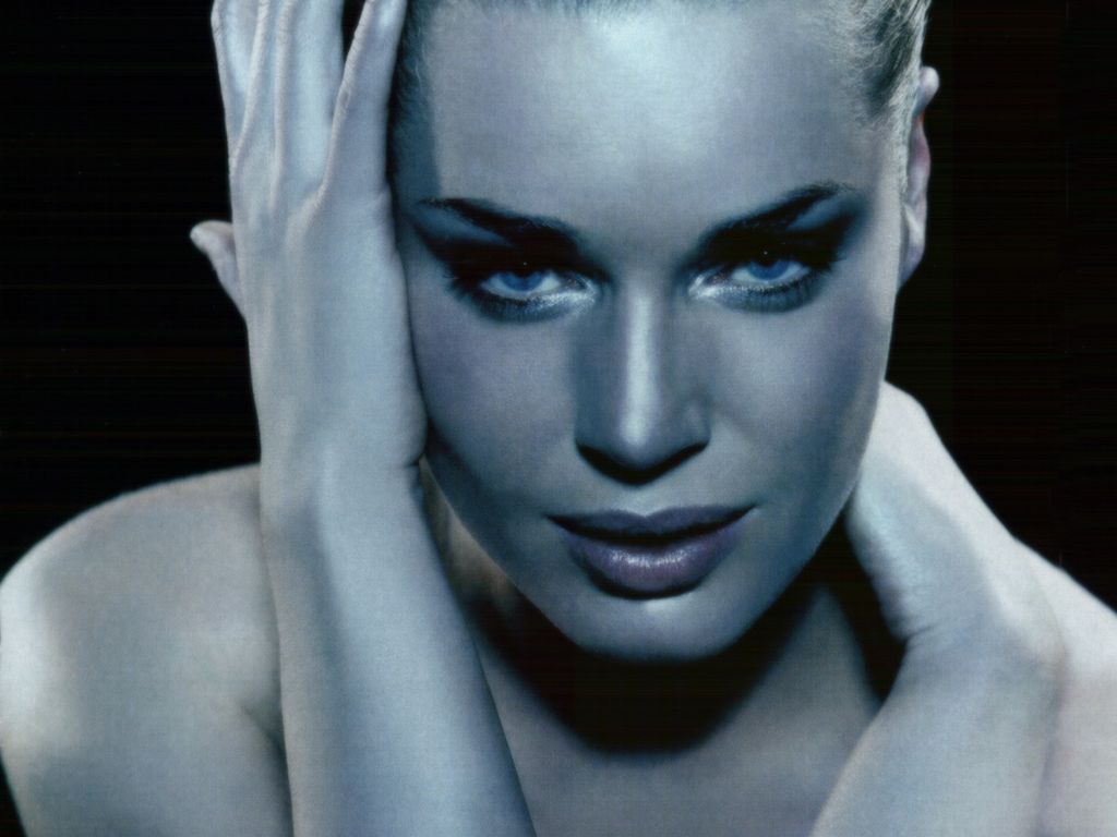 Rebecca Romijn