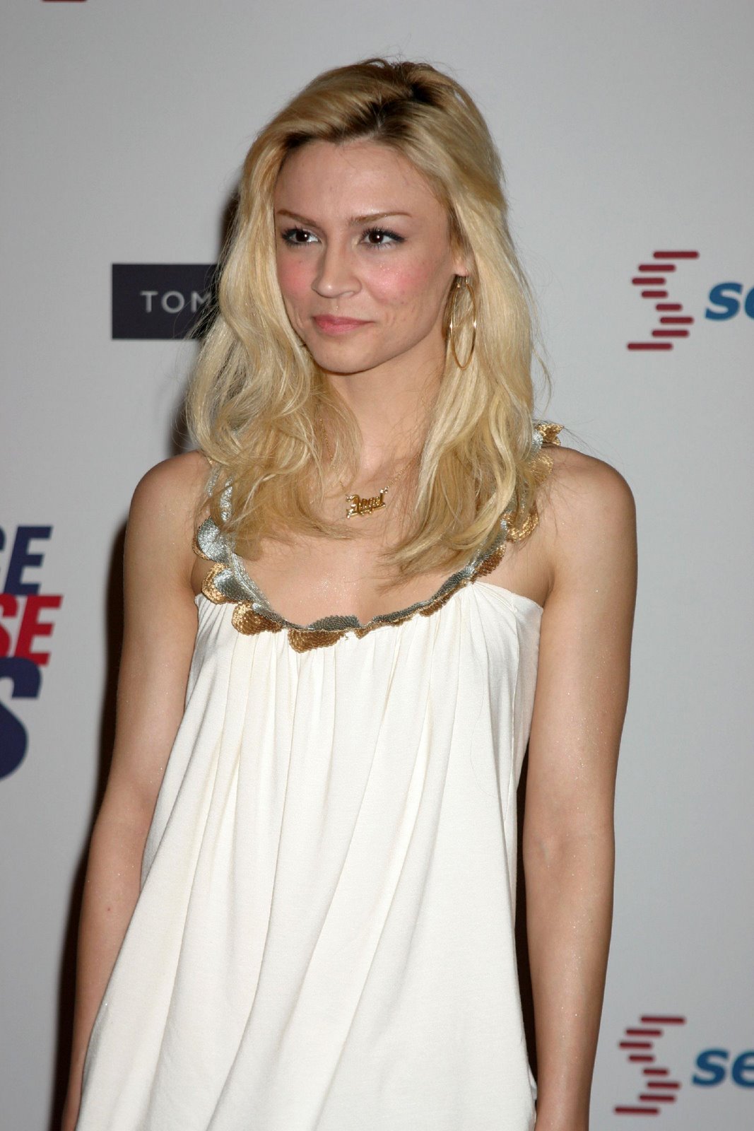 Samaire Armstrong