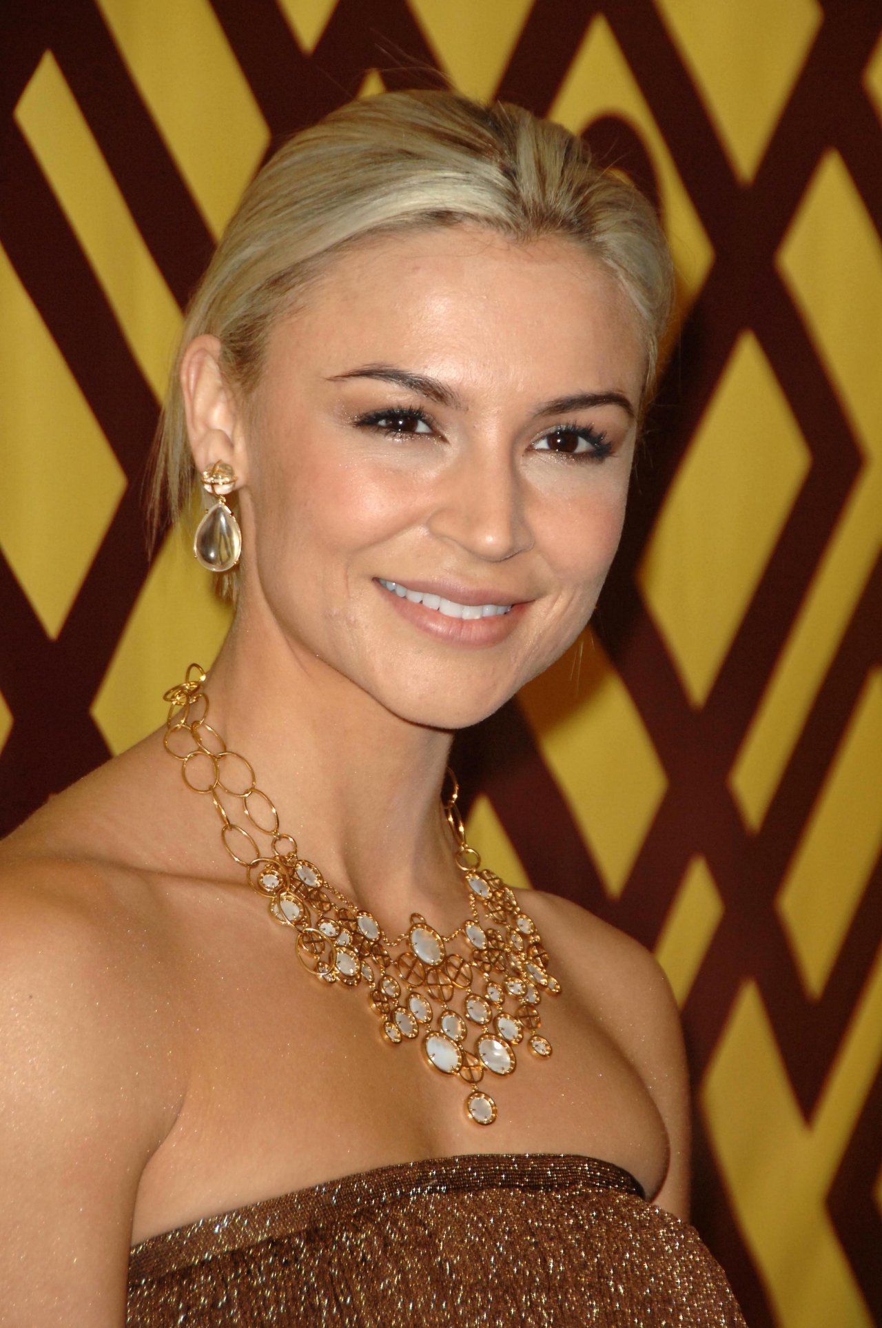 Samaire Armstrong