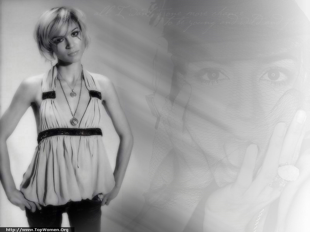 Samaire Armstrong