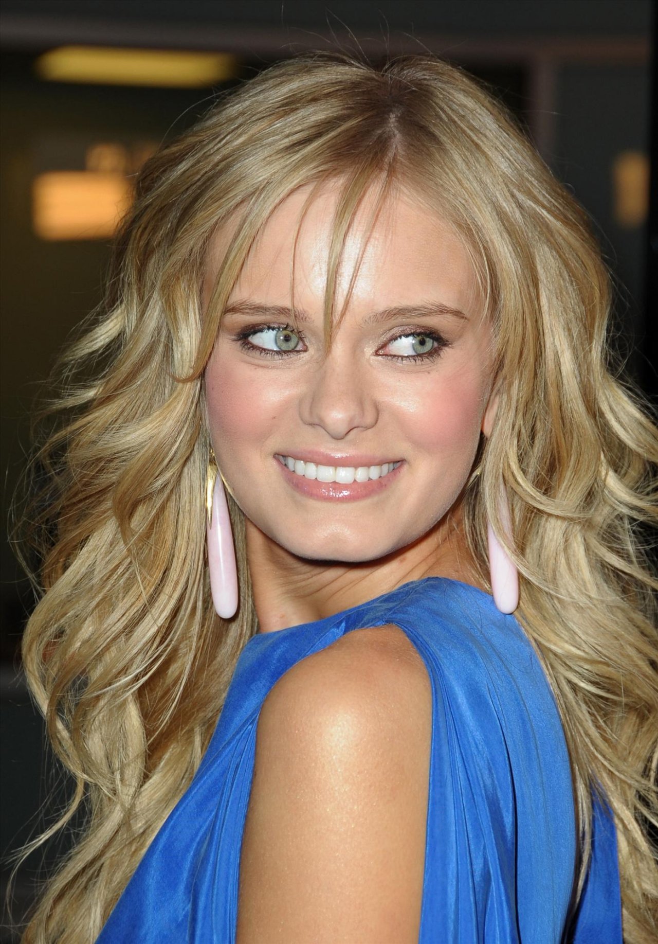 Sara Paxton