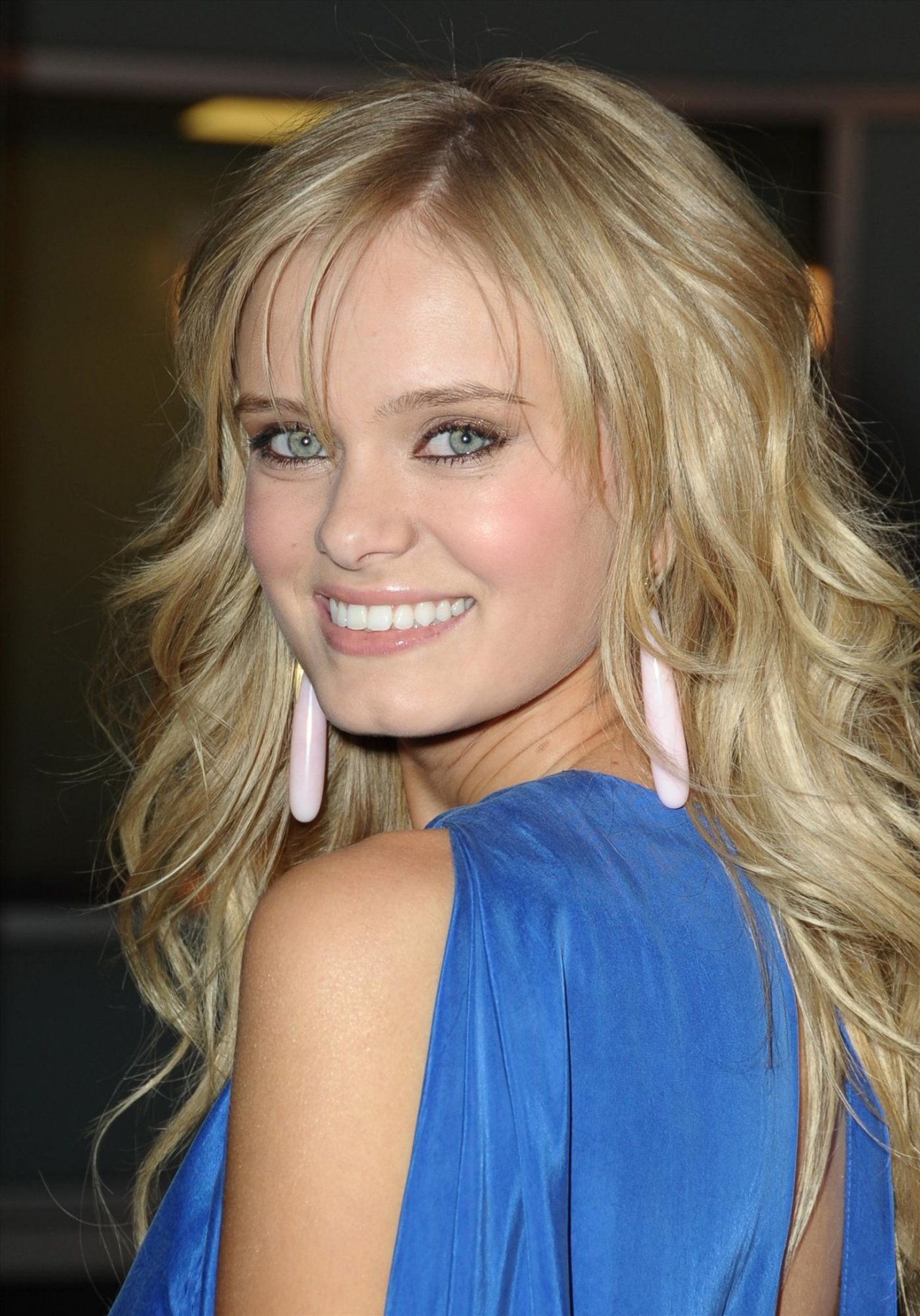 Sara Paxton