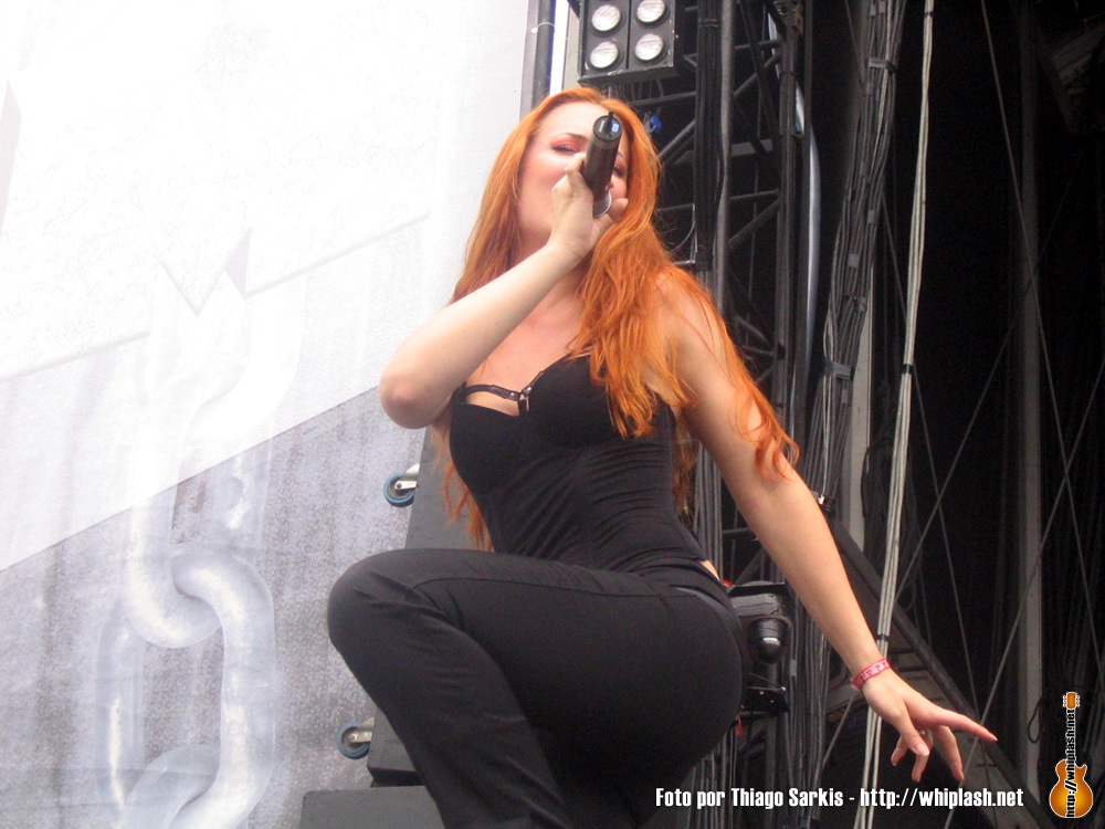 Simone Simons