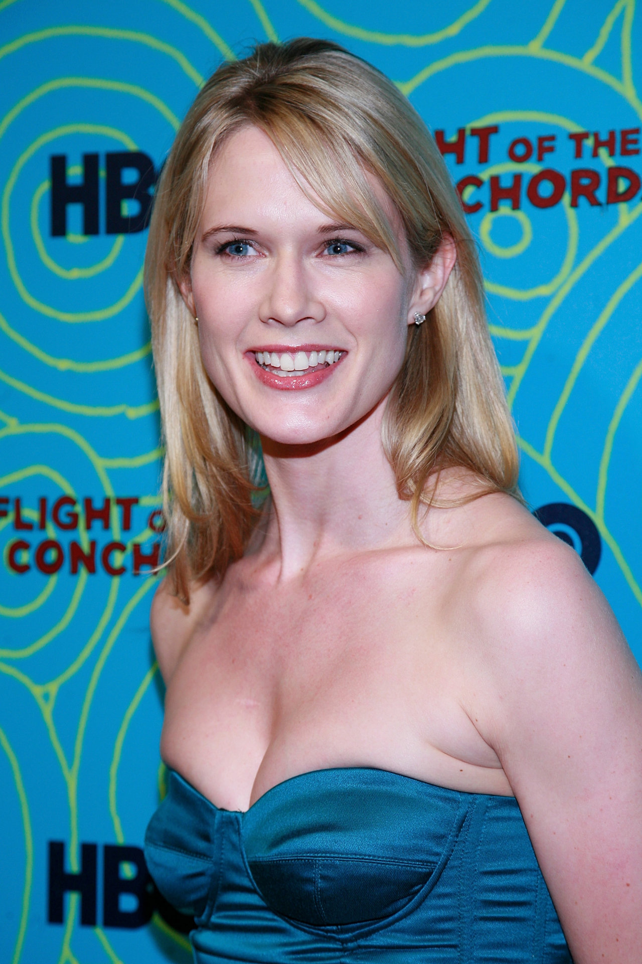 Stephanie March