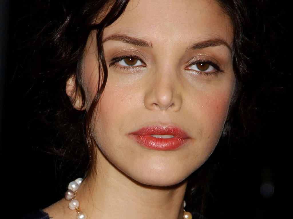 Vanessa Ferlito