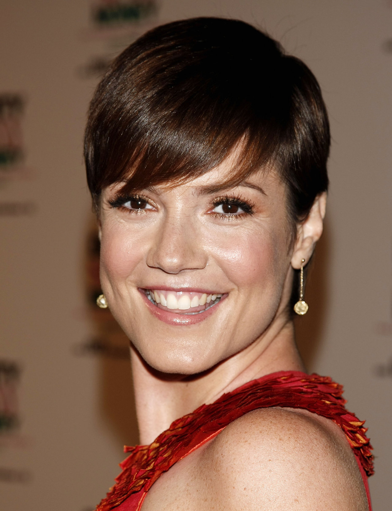 Zoe McLellan